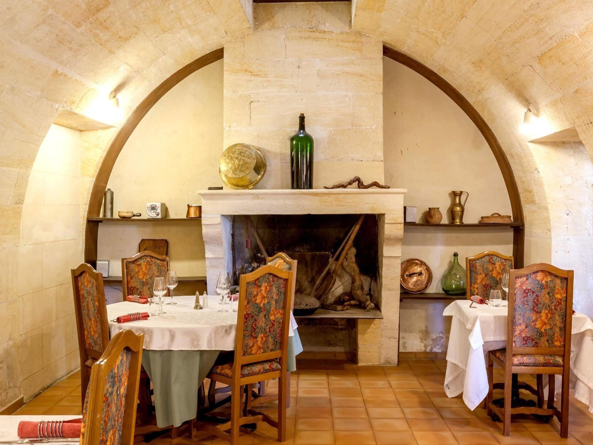 Chateau Fleur De Roques - Saint Emilion 3* Puisseguin