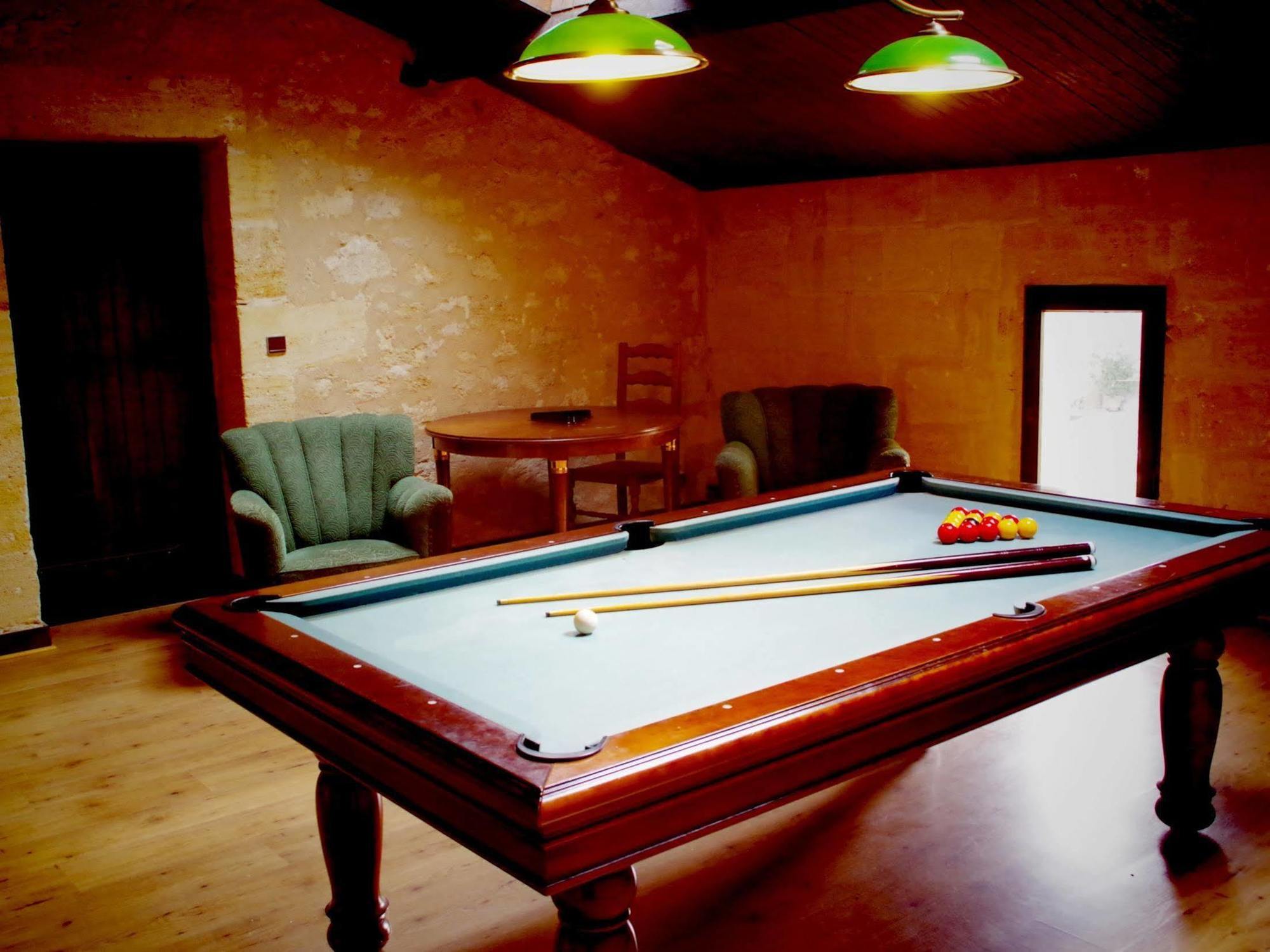 Hotel Chateau Fleur De Roques - Saint Emilion 3*
